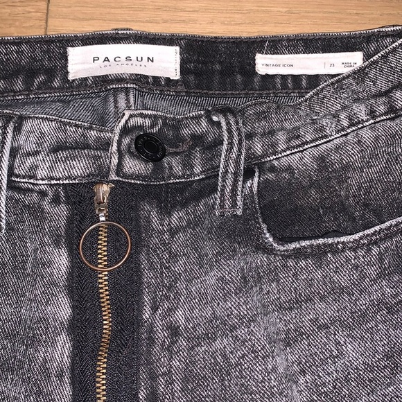 Pacsun Mom Jeans - Picture 3 of 4